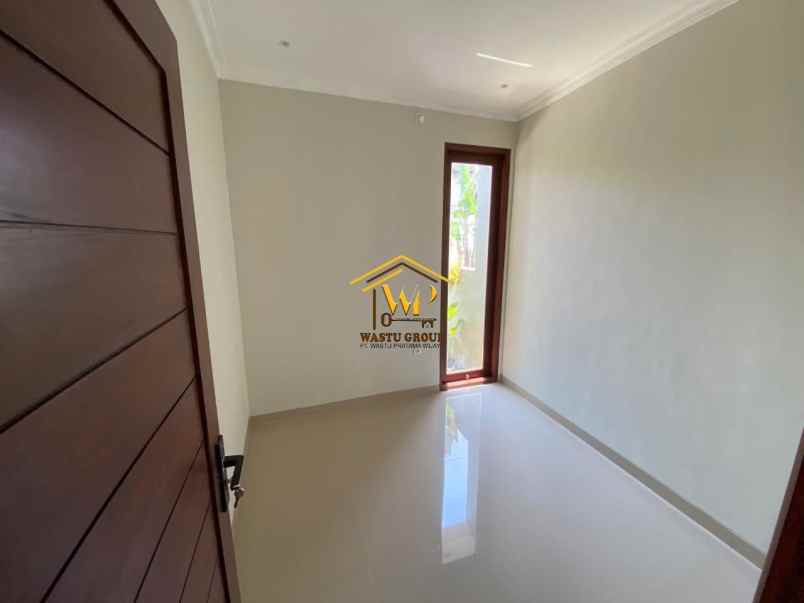 dijual rumah purwomartani