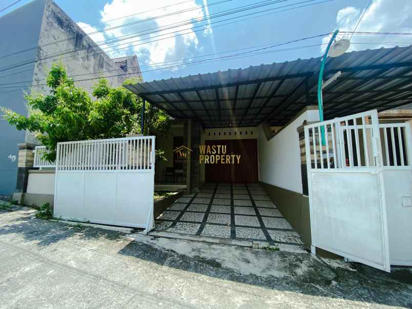 dijual rumah purwomartani
