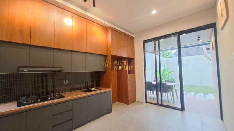 dijual rumah purwomartani kalasan