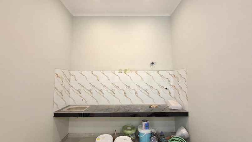 dijual rumah purwomartani kalasan