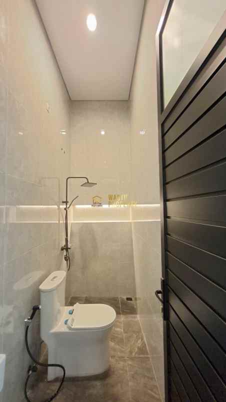 dijual rumah purwomartani kec kalasan