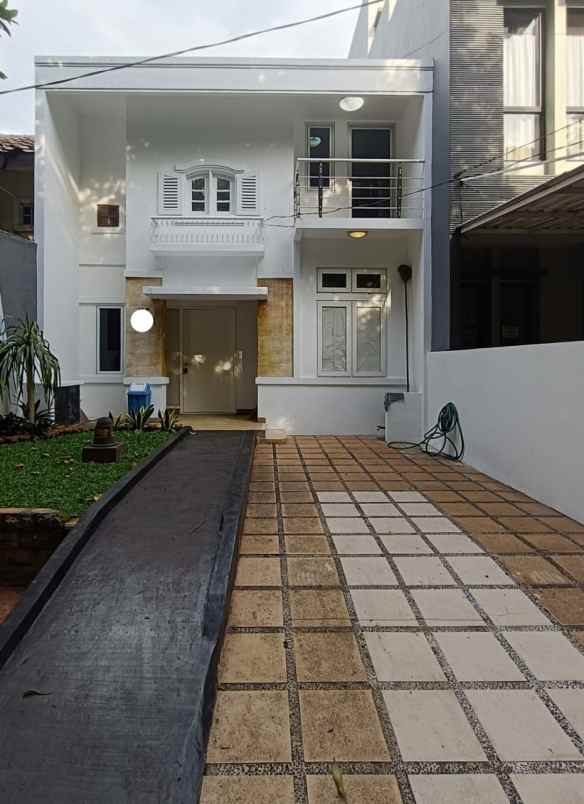 dijual rumah raffles hills siap huni baru renovasi