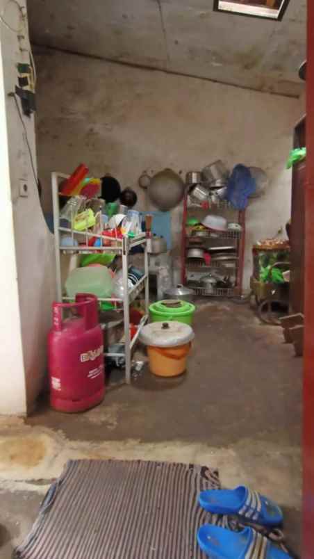 dijual rumah ready di karangayu semarang barat