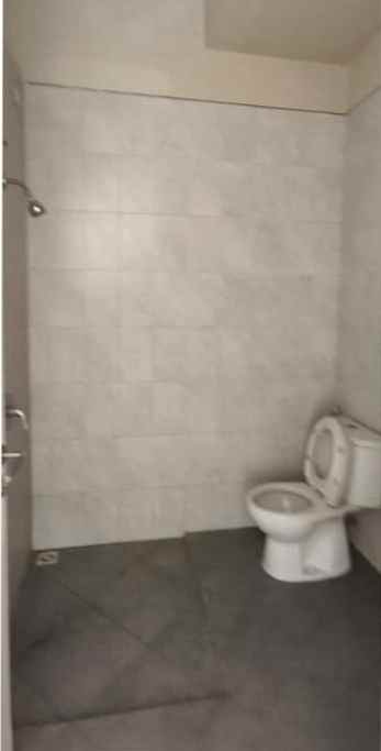 dijual rumah royal residence