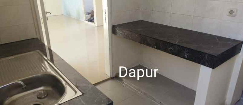 dijual rumah royal residence