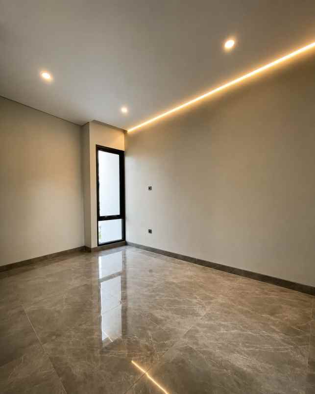 dijual rumah rumah buana regency