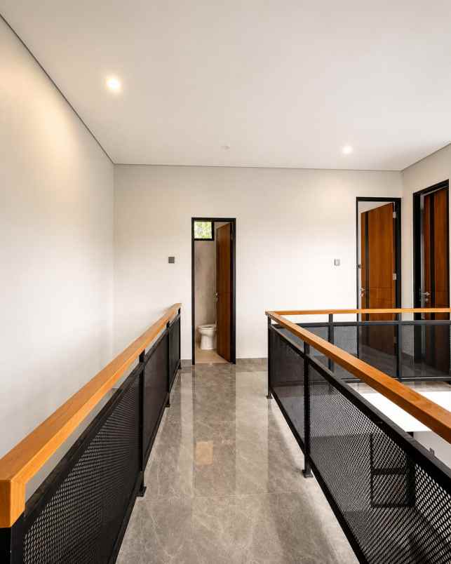 dijual rumah rumah buana regency klidon