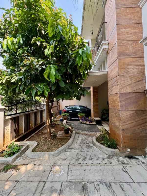 dijual rumah rumah cempaka putih