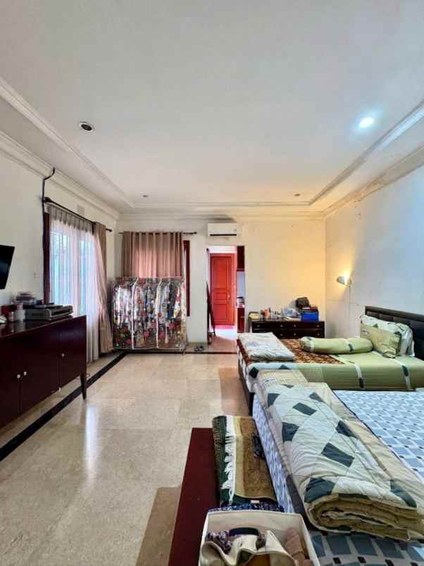 dijual rumah rumah cempaka putih