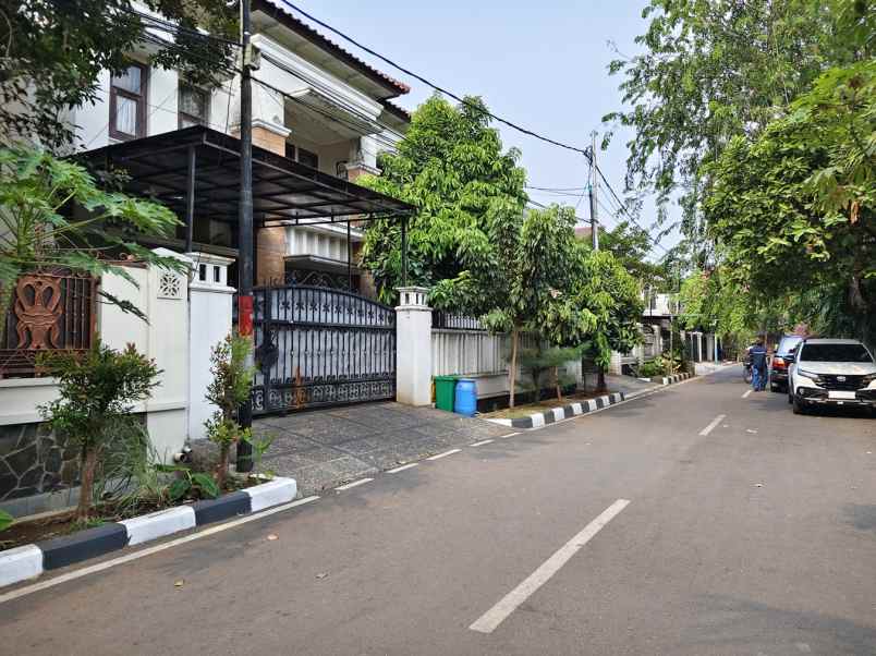 dijual rumah rumah cempaka putih