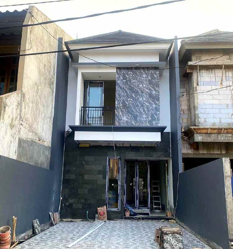 dijual rumah rungkut asri barat