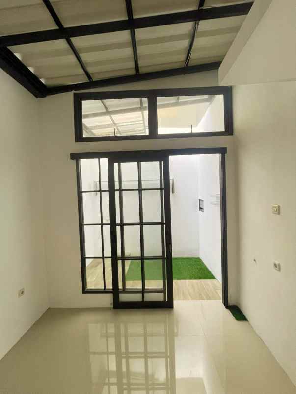 dijual rumah samira regency jl gondang