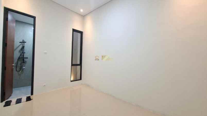 dijual rumah sardonoharjo