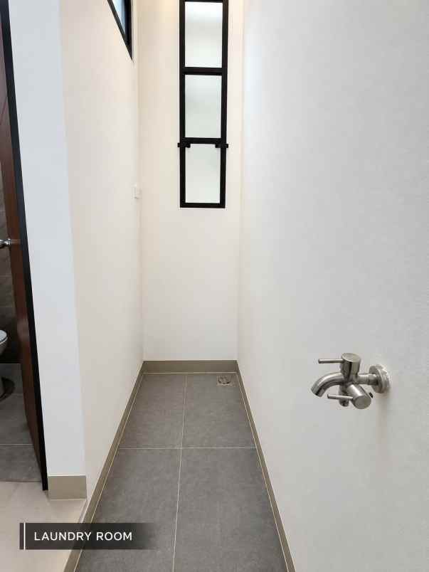 dijual rumah sawah baru
