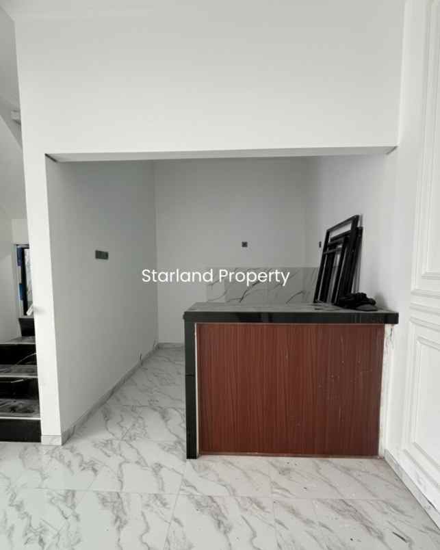 dijual rumah sawah baru ciputat tangsel