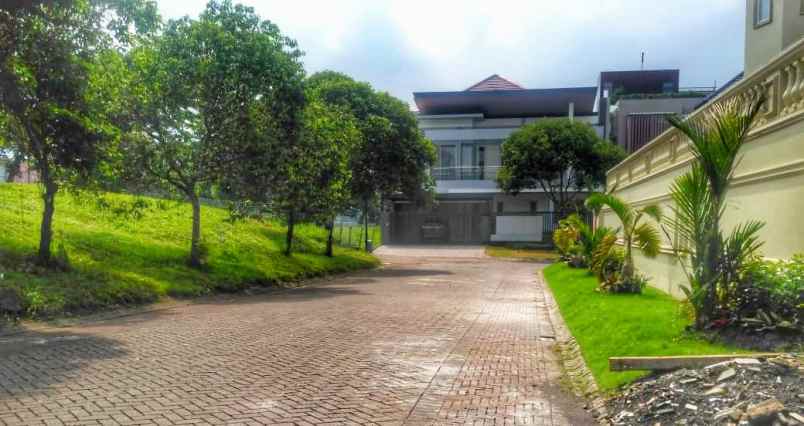 dijual rumah selat golf citraland