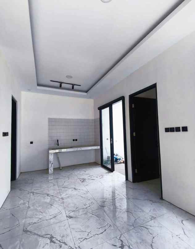 dijual rumah sewon