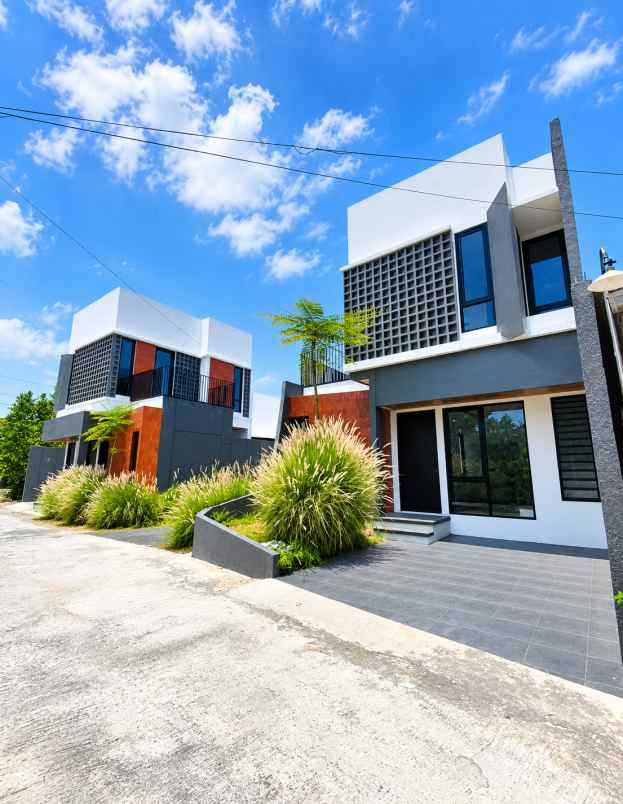 dijual rumah sewon