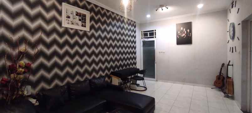 dijual rumah siap huni cengkareng barat jakarta barat