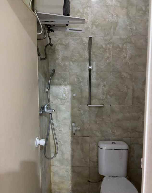 dijual rumah siap huni di green village bekasi