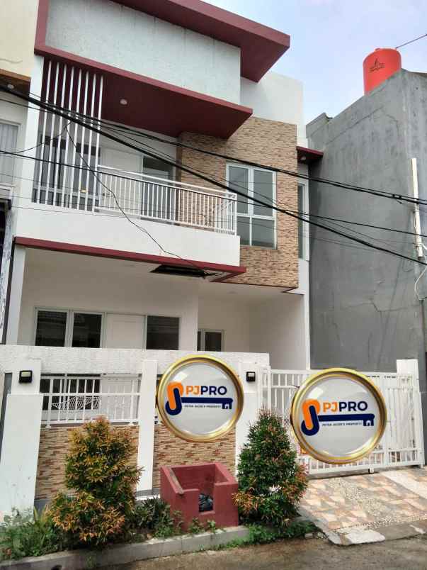 dijual rumah siap huni di harapan indah bekasi