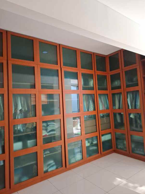 dijual rumah siap huni di kemang pratama bekasi