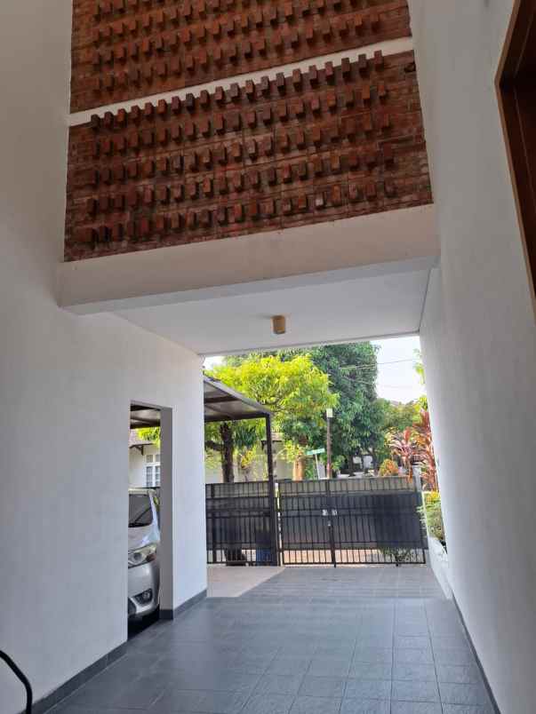 dijual rumah siap huni di kemang pratama bekasi