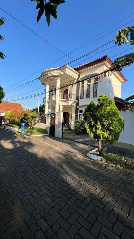 dijual rumah sitimewa di bulusan tembalang semarang