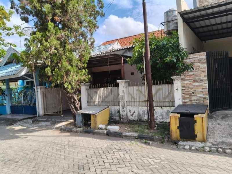 dijual rumah siwalankerto permai