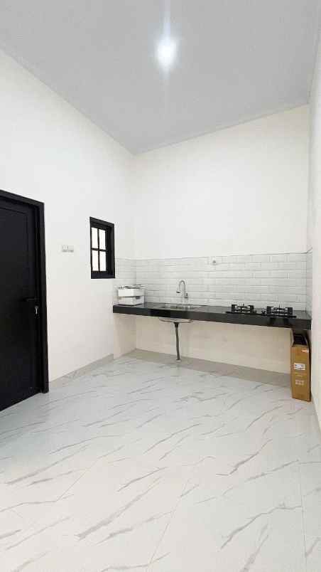 dijual rumah srengseng sawah