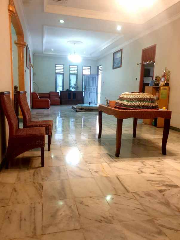 dijual rumah sukabumi utara kebun jeruk jakarta barat