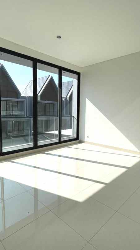 dijual rumah summarecon bogor