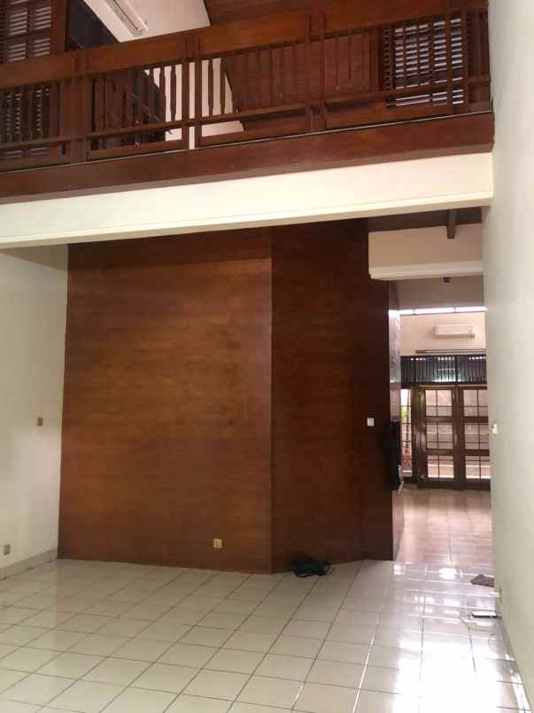 dijual rumah sunter