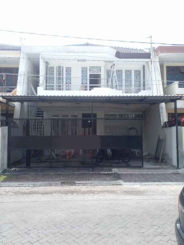 dijual rumah sutorejo utara baru