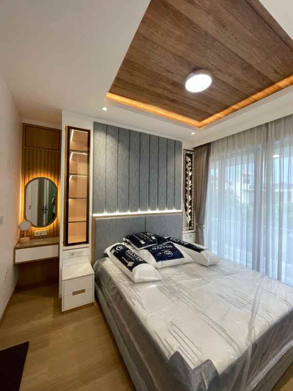 dijual rumah tahap 1 pik2 full furnished