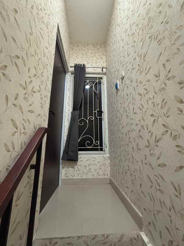 dijual rumah talaga bestari tangerang