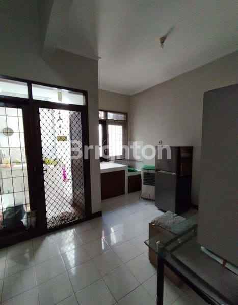 dijual rumah taman puspa raya 2
