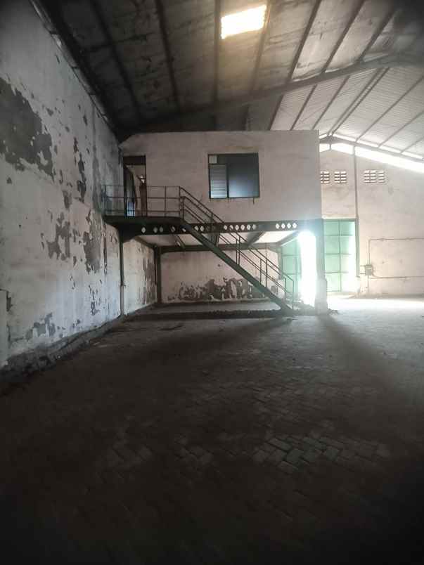 dijual rumah tambak osowilangun