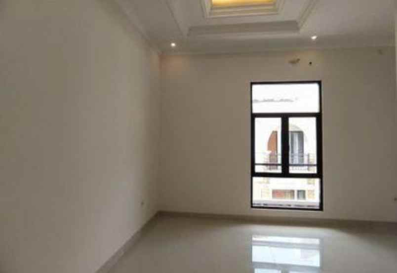 dijual rumah tanah baru beji depok