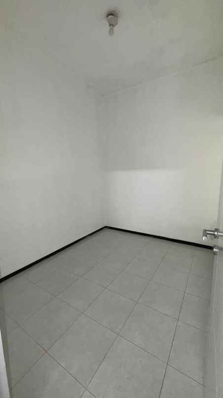 dijual rumah tasikmadu