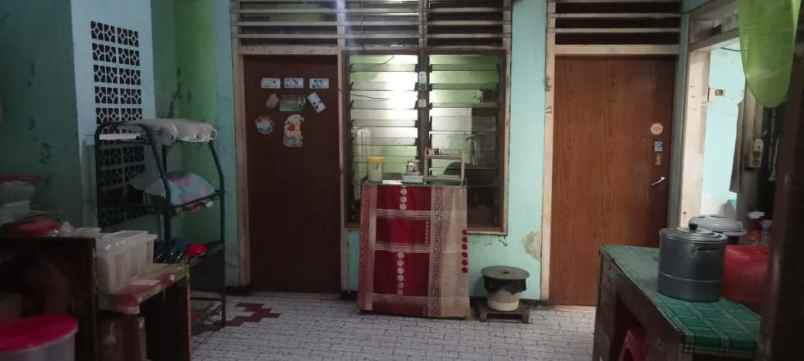 dijual rumah tenggilis