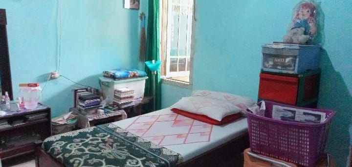 dijual rumah tenggilis