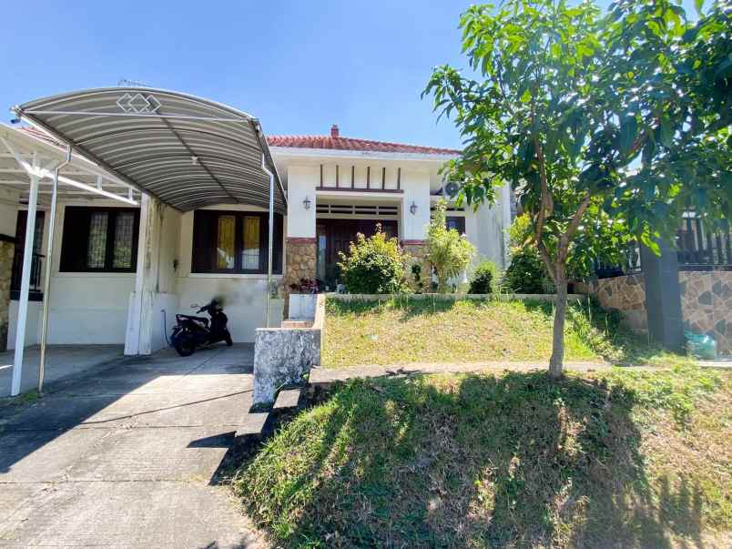 dijual rumah the taman dayu prigen pasuruan