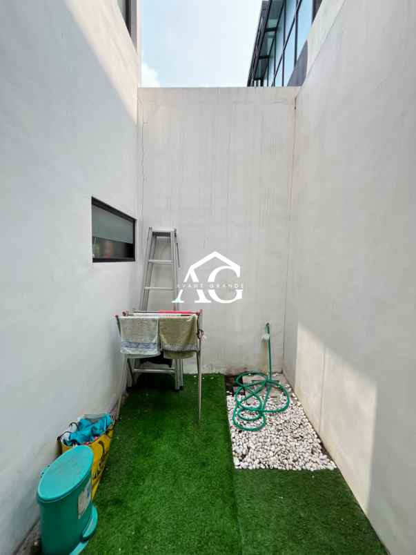 dijual rumah tunggulwulung malang