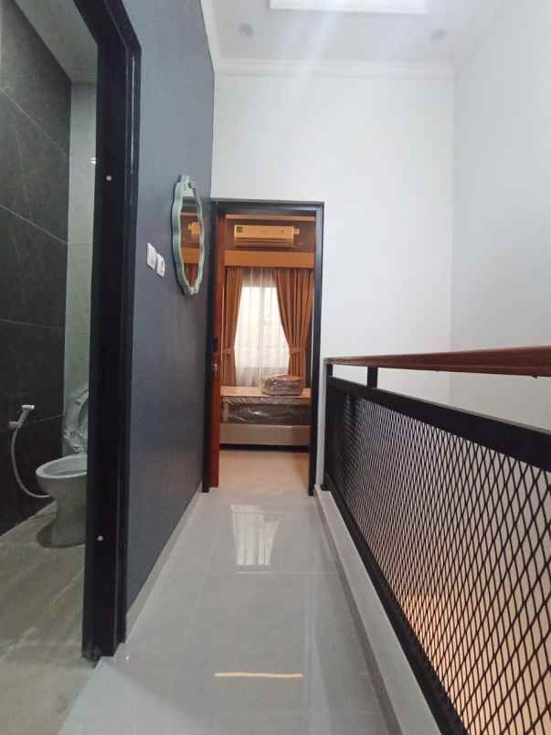 dijual rumah utan kayu