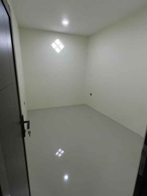 dijual rumah utan kayu matraman jaktim