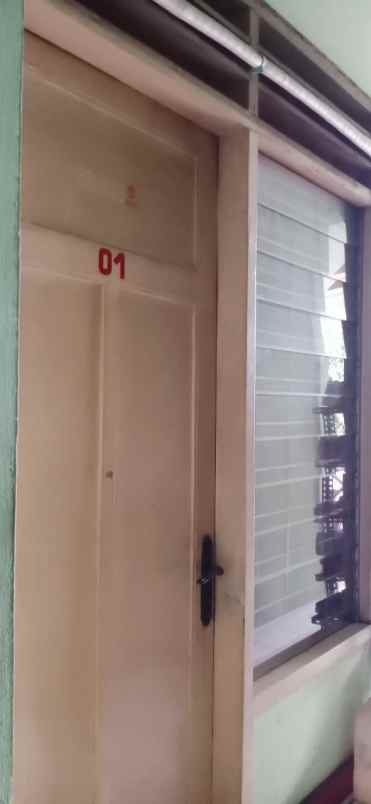 dijual rumah utang kayu