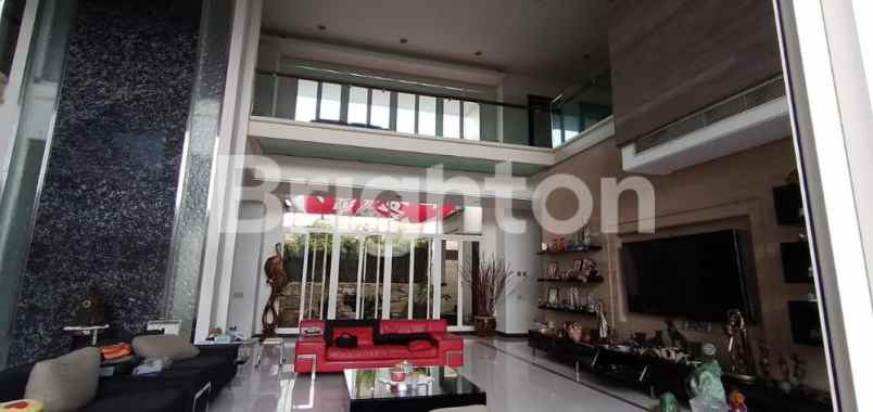 dijual rumah villa bukit permai