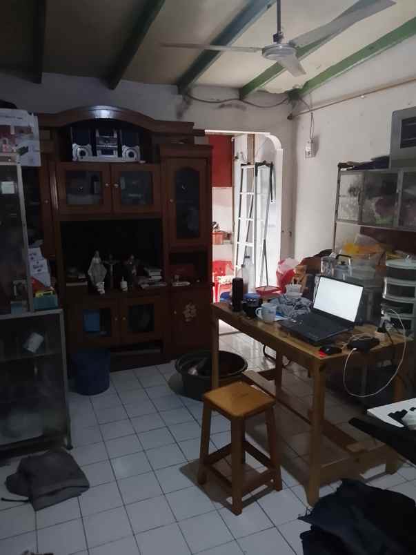 dijual rumah villa tangerang regency 1