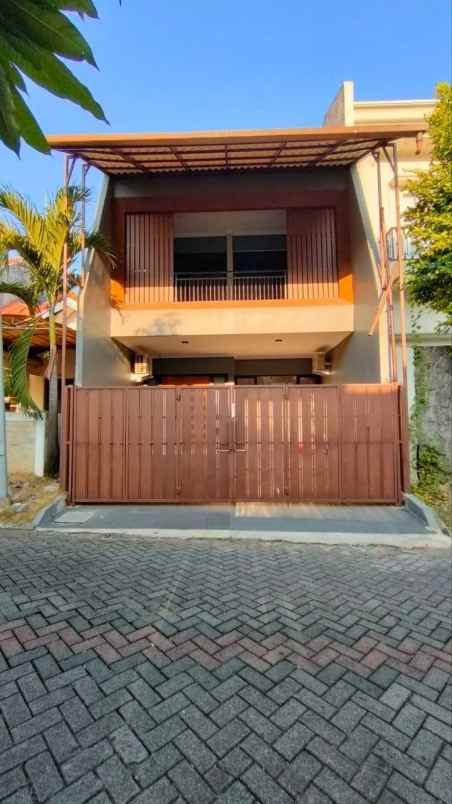 dijual rumah villa valencia pakuwon indah